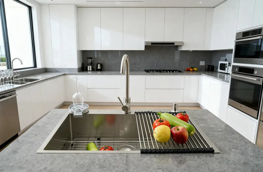 Kitchen Sink with Faucet & Glass Rinser