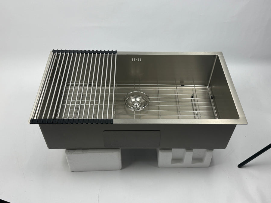 Silver Narrow Rim Kitchen Sink
