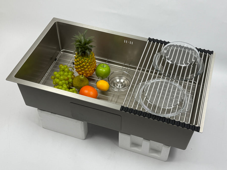 Silver Narrow Rim Kitchen Sink