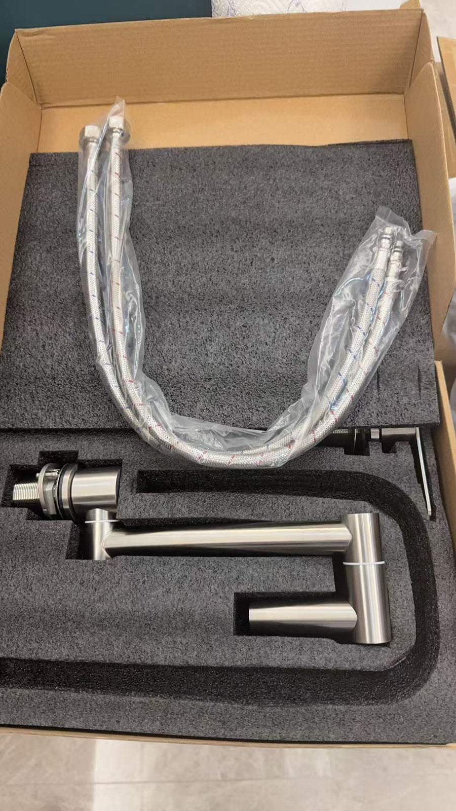 RV Kitchen Sink with Folding Faucet